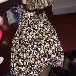 AE floral top
